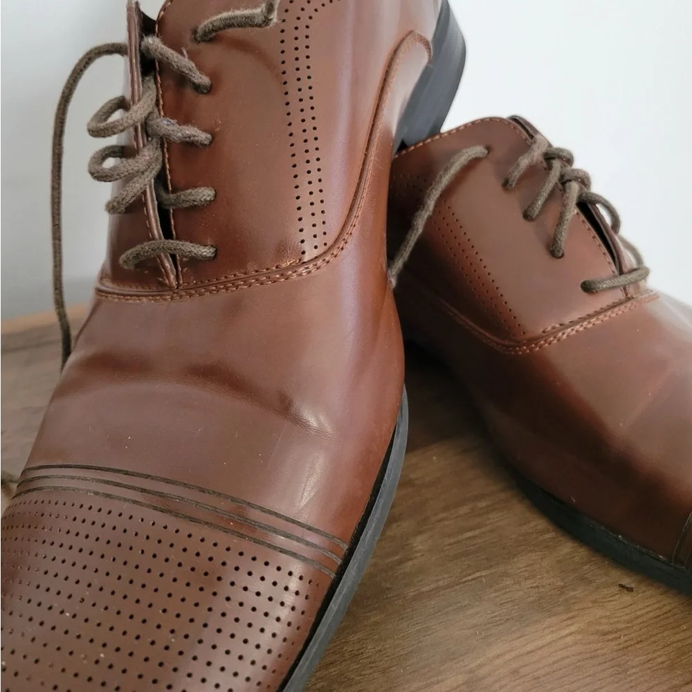Unlisted by Kenneth Cole Oxfords